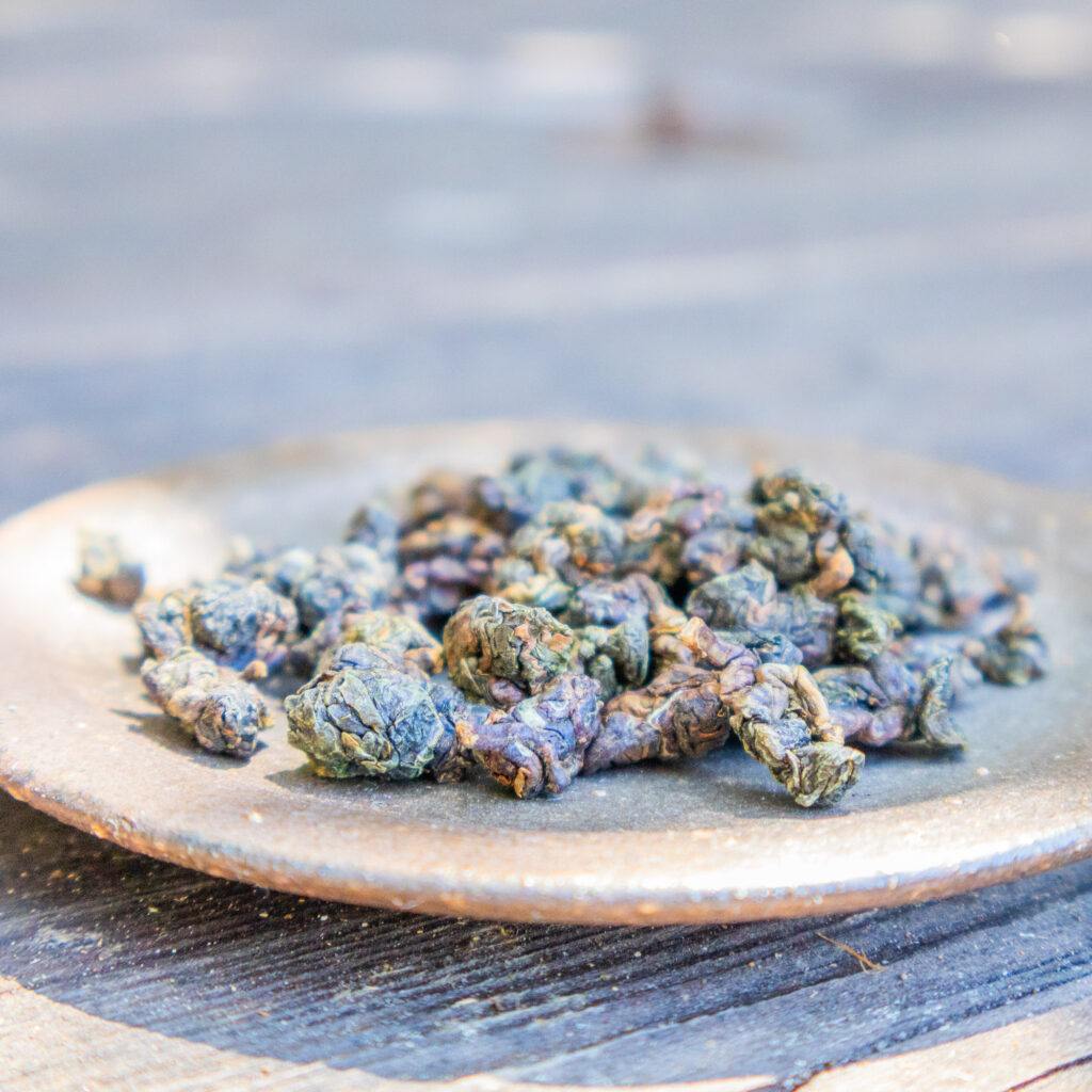 Thé Oolong Rare QUÝ PHI Cueillette d' Automne 2023 | Thé Du Vietnam Thé Oolong Rare QUÝ PHI Cueillette d’ Automne 2023